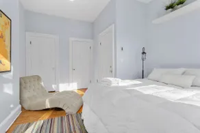 *Stylish 1BR Near Harvard & MIT | Walk to Inman Sq - Image 3