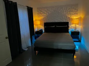 Miami Gardens Comfort Suite by Hard Rock Stadium - Image 3