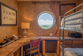 Casa de Luxx: 2 BR Wing, Hot Tub, Pool, Sauna, EV - Image 5