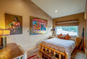 Casa de Luxx: 2 BR Wing, Hot Tub, Pool, Sauna, EV - Image 2
