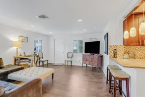 Cozy Cottage in Downtown Delray- 133 NE 4th ave - Image 4