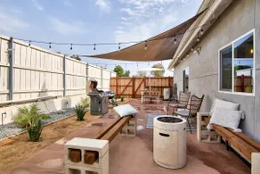 Spotless: Quiet, Private, KING cozy beds, fun yard - Image 3