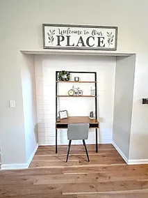 Welcome to ”The Modern Manor”. - Image 4