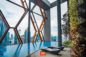 Family-Friendly Scarletz-4 Guests | Infinity Pool - Image 2