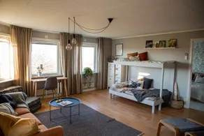 Cozy mountain view apartment - Image 2