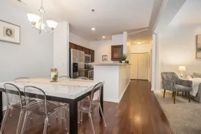 ND Events or Business Short Stay Modern Condo - Image 5