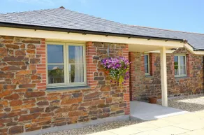 Willow Beautiful 3 bed Wheelchair friendly cottage - Image 4