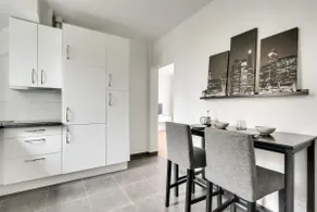 Home sweet home in Paris - Image 2