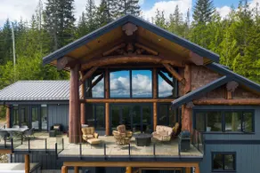 Luxurious Mountain View Paradise with Hot Tub - Image 2