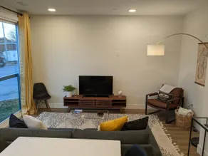 NEW Modern 1- Bed Condo in Downtown Traverse City - Image 2