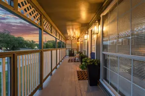 Top-Floor Gulf View | Walk to Bay | Quiet - Image 3