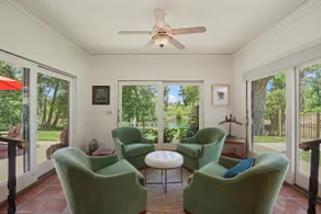 Stone River Retreat, sleeps 14, pool and spa - Image 5
