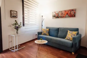 Little Home Girona - Image 2