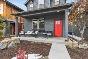 Luxury Base Camp 1 Mile to Downtown Bend - Image 4