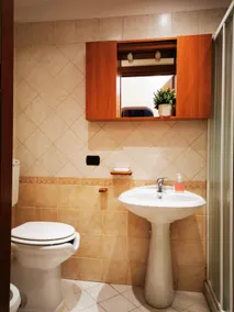 Valenza, cozy two-room apartment in the city center - Image 4