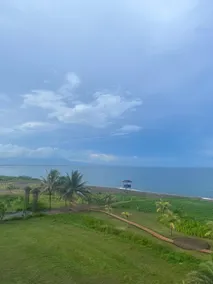 Seafront Residences Vacation Getaway - Image 5