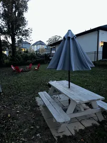 {Bunga-YOLO} SouthEnd Bungalow with Hot Tub - Image 5