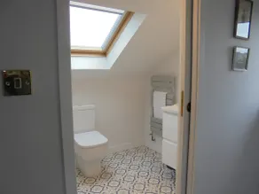 Entire guest suite in stylish converted loft - Image 5