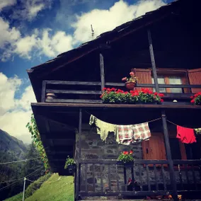 Apartment in Chalet25 - Image 2