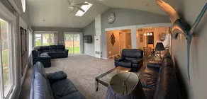Cheerful 3 bedroom cottage with River access. - Image 2