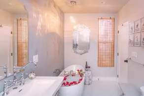 Urban Retreat In Art, Spa & Garden - Villa Jade - Image 5