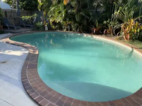Beachmere Pool House Oasis 4 Bedroom, spa n beach - Image 4
