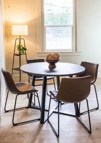 The Skagit Digs An Urban Retreat - Image 5