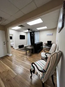 Lovely - 1 bedroom Loft with free parking - Loft 2 - Image 3