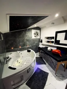 Exceptional Night: Private Spa & Star Night - Image 5