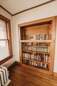 Cheerful 4 Bedroom Home just steps from Downtown - Image 4