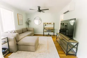 Relaxing Condo with King Size Bed Close to I-10/98 - Image 3