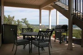 Hilltop Estate with Stunning Views of Lake Travis - Image 4
