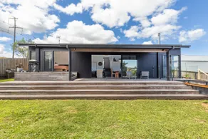 Industrial Resort Style 4 Bedroom Home with Pool! - Image 2