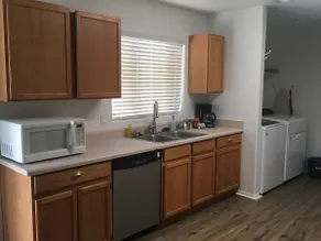 Escape to the sun- two bedroom near skydiving - Image 4
