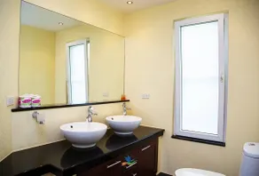 ocean villa - Image 4
