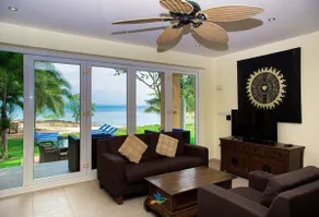 ocean villa - Image 2