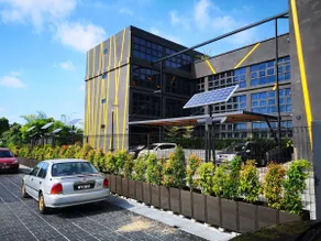 Fully Furnished 4 Bedroom Apt - Image 5