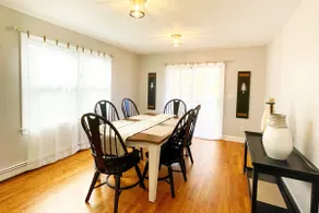 Families & Business Stay with Ample Parking by I95 - Image 5