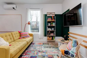 Colorful modern suite near Blue Ridge Parkway and Biltmore - Image 5