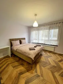 Luxurious apartment in Studentski Grad - Image 4