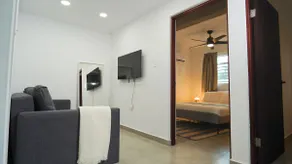 Ample Urban Oasis: Fully Equipped 2BR - Image 2