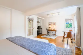 Zen & Spacious Mercer Island Home & Guest Suite - Image 2