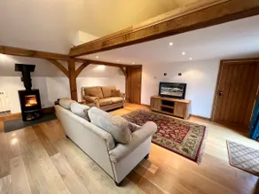 Beautiful Rural Barn Conversion Coach House - Image 3