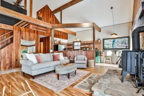Creekside Hideaway | Hot Tub • Cedar Sauna Spa - Image 2