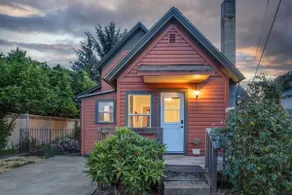 Walk to Tasting Rooms | Firepit | Dog-Friendly - Image 4