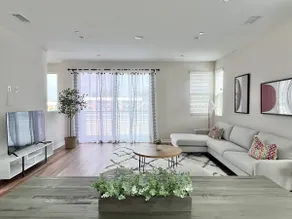 UCI 10 min Luxury safe condo with gated community - Image 2