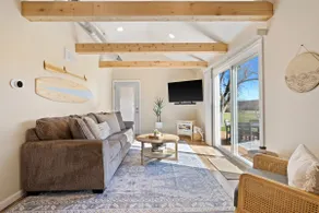 Peaceful Dog-Friendly Retreat - Image 2