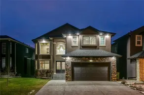 Beautiful 2 bedroom suite, near the airport! - Image 3