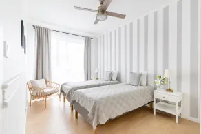 Beautiful 2 bedroom Apartment next to Lake Ukiel - Image 3