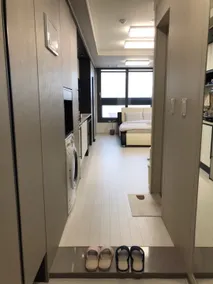 Gloosam_4 ”Jungangno Station 1 minute/13:00 late check-out/Netflix viewing like a movie theater/Amenities provided - Image 3